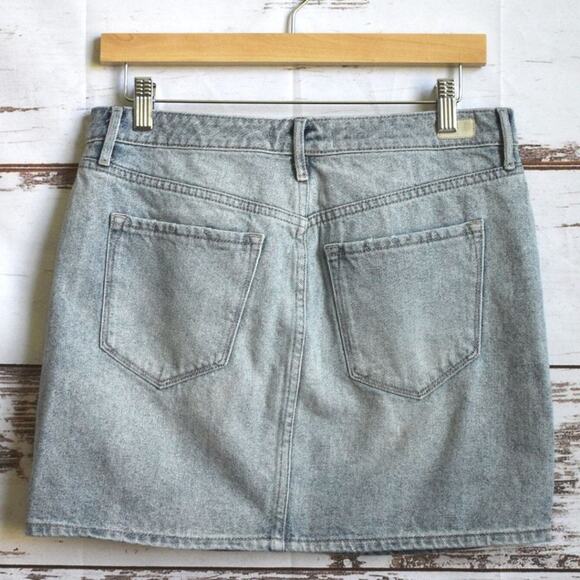 SKINNY GIRL JEANS Women's 100% Cotton Silver Studded Mini Skirt Size 27 - Picture 3 of 5